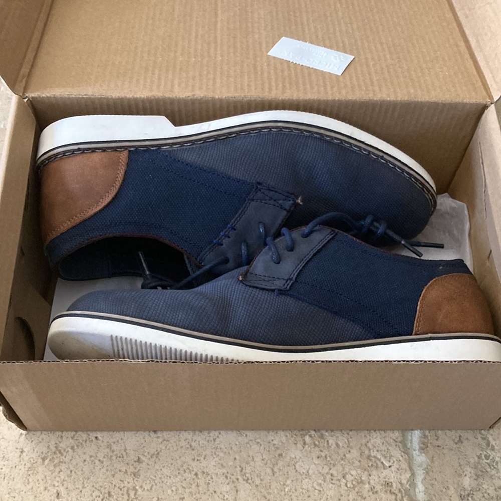 Steve Madden kids/boys